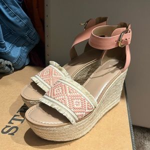 Best 25+ Deals for Tommy Hilfiger Wedges | Poshmark